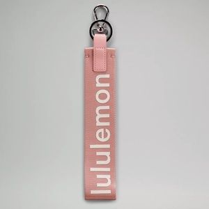 RARE - NWT Lululemon Never Lost Keychain Pink Pastel/White Opal